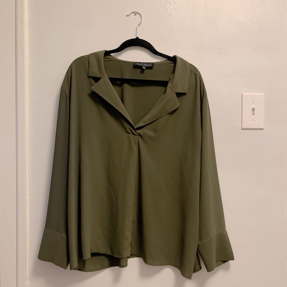 Eloquii Deep V blouse size 18